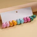 Set mit fünf Paar lebhaften Acryl-Ohrsteckern in Tropfenform mit Perlglanz-Finish - Ohrstecker - Blaue Gruppe (10er-Set)