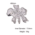 Detalle de dimensiones del anillo de flor con diámetro de 17,4mm y peso de 9,4g - Color Acero
