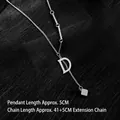 Vue détaillée du collier avec pendentif lettre D argenté et chaîne de 41+5cm - Argent (J116)