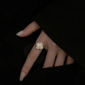 Anello a quadrifoglio rotante placcato oro con zirconi a marquise e regolabile - Quadrifoglio Rotante / Oro