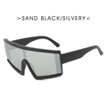 Sand schwarze Oversized-Schild-Sonnenbrille mit silbern verspiegelten Gläsern - Mattschwarzer Rahmen/Silber Verspiegelte Gläser