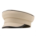Chique crème bakker boy pet van getextureerd leer met zwarte bies in vintage stijl - M (56-58cm) / Beige