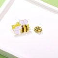 Cute enamel cat bee pin badge with purple and yellow colors on a white tray - Bee Cat (CZ0560)