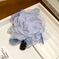 Pince à cheveux florale violette en tissu fait main avec dégradé bleu et attache noire - Élastique À Cheveux N° 28 - Bleu - Gris