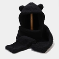 Dettaglio del set sciarpa con cappuccio a orecchie di orso in pile nero morbido - Taglia unica / Nero