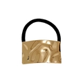 Minimalistisches Punk-Haargummi mit rechteckigem Gold-Charm und Hammerschlag-Struktur - Rechteckig Flüssiges Metall