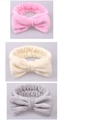 Set di tre fasce in pile corallo rosa, beige e grigio con un morbido design a fiocco - Set di fasce con fiocco a tre colori misti (168#)