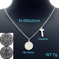 Zilveren roestvrijstalen ketting met kruis en Sint-Benedictuspenning op een mannequin - Zilveren St. Benedictus Medaille & Kruis (KN226473-Z)