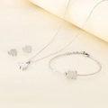 Silbernes Elefanten-Schmuckset mit Kette Armband und Ohrringen auf strukturiertem Grund - Stahl Silber Dreiteiliges Set (KS119849-K)