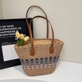 Stroh-Stofftasche mit lila Farbverlauf und braunen Ledergriffen für den Sommerurlaub - Khaki