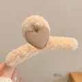 Pince à cheveux en peluche abricot avec un cœur marron, grand format de 12cm - 31# Pince Peluche Cœur Kaki