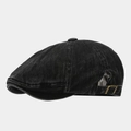 Primer plano de gorra de vendedor de periódicos negra con hebilla de cobre ajustable - Ajustable / Negro