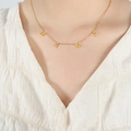 Collar minimalista con colgante de letras MAMA en acero inoxidable dorado para mujer - 40+5cm / Dorado
