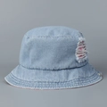 Hellblauer Denim Anglerhut mit Distressed-Löchern und rosa kariertem Futter - M(56-58cm) / Hellblau