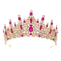 Dettaglio di corona in cristallo rosa con base in metallo dorato e strass brillanti - Cristallo Rosa Fragola e Oro