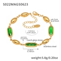 Golden stainless steel bracelet with emerald green Czech glass stones and lobster clasp - Gold Green Glass (S022)