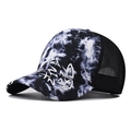 Detail van graffiti marmeren tie-dye patroon op ademende mesh trucker pet - M (56-58cm) / Gradiënt Marineblauw