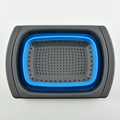 Collapsible rectangular silicone kitchen strainer in grey and blue with drainage holes - Extendable Over Sink Colander / Blue