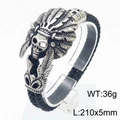 Bracciale da uomo in pelle nera intrecciata con teschio indiano d'argento e piuma - Bracciale in Pelle Intrecciata con Teschio Indiano (KB179992)