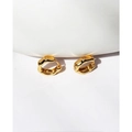 Orecchini a cerchio in bambù placcati oro minimalisti con elegante motivo geometrico su bianco - Oro