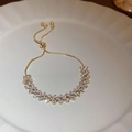 Dettaglio del bracciale placcato oro regolabile con file di zirconi scintillanti - Eco-friendly Geometric Row (32#)