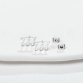 Minimalistische silberne 777 Engelszahl Ohrstecker aus poliertem Edelstahl - 777 Stahl