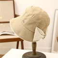 Chapeau bob kaki à large bord pour femme avec nœud blanc sur support en bois - M(56-58cm) / Khaki