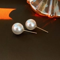 Elegant pearl stud earrings with classic white round pearl and gold needle finish - 10mm / White