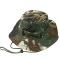 Detailaufnahme von Camouflage Boonie Hut mit breiter Krempe und verstellbarem Kinnriemen - M (56-58cm) / Bionische Camouflage Stil A