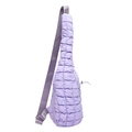 Sac bandoulière matelassé lavande minimaliste avec bandoulière réglable et texture gonflée - Violet