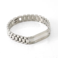 Pulsera para hombre de acero inoxidable plateado estilo oyster, vista en ángulo de 45° - Color Acero