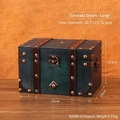 Boîte de rangement vintage en bois vert émeraude avec serrure bronze et lanières en cuir - Grand-Boucle / Émeraude