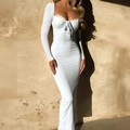 Abito lungo bianco aderente a maniche lunghe con inserti in pizzo e dettaglio stringato - Taglia S / Bianco