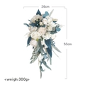 Brautstrauß mit weißen Rosen und Eukalyptus in Wasserfallform für die Hochzeit - Pfauenblau und Champagner Rose Wasserfall Strauß