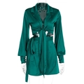 Completo in raso verde scuro con top a maniche lunghe allacciato e minigonna - S / Verde