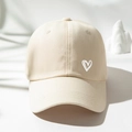 Beige katoenen baseballpet met wit hartborduurwerk en een verstelbare zachte bovenkant - Verstelbaar / Beige