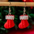 Boucles d'oreilles chaussettes de Noël rouges et blanches sur tige en bois détail - Noël sock