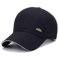 Berretto da baseball blu navy da uomo con logo in metallo e profili bianchi sulla tesa - Distintivo in Metallo Cima della Montagna / Blu Notte