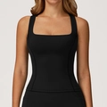 Nauwsluitende zwarte yoga tanktop met vierkante hals en brede elastische bandjes - S / Premium Zwart