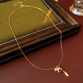 Collana con ciondolo pony placcata in oro in stile vintage su decoro in legno rustico - Amuleto della Pace Dorato (Collana-Amuleto della Pace Dorato (Placcata in Oro Vero))