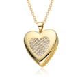 Vergulde hart medaillon ketting met zirkonia micro-pave en Maria hanger op witte achtergrond - Zirkonia Pavé Hart