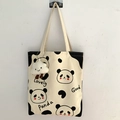 Borsa tote in tela con stampa panda carina beige e nera e ciondolo di peluche - Stampa Panda con Pendente Nuvola