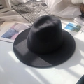 Classic black wool fedora hat with wide brim and stylish indented crown for men and women - M (56-58cm) / Dark Gray