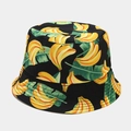 Black bucket hat with tropical yellow banana print and green leaves for summer beach wear - M (56-58cm) / Banana Pattern Black