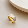 Elegant gold open ring featuring a white mother-of-pearl inlay in a retro style - Irregular Silver White Overlay (TJZ823)