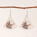 Boucles d'oreilles cœur style baseball en cuir avec texte little sister biggest fan sport - Lettre Triangulaire en Bois Baseball Blanc (N-968)
