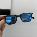 Lunettes de soleil rétro carrées avec monture noire et verres bleus miroir éclatants - Monture Noire Verres Bleus