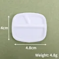 Mini vassoio bianco diviso in plastica per case delle bambole DIY da 4,8cm x 4cm - N. 19 (4.8x4cm) / Bianco