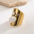18K gold plated titanium ring with white natural stone and teardrop shell detail - Oval Natural Stone-White
