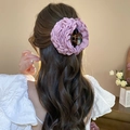 Eleganter violetter Stoff-Blumen-Haarclip für Damen im modischen Vintage-Blumendesign - Groß / Lila